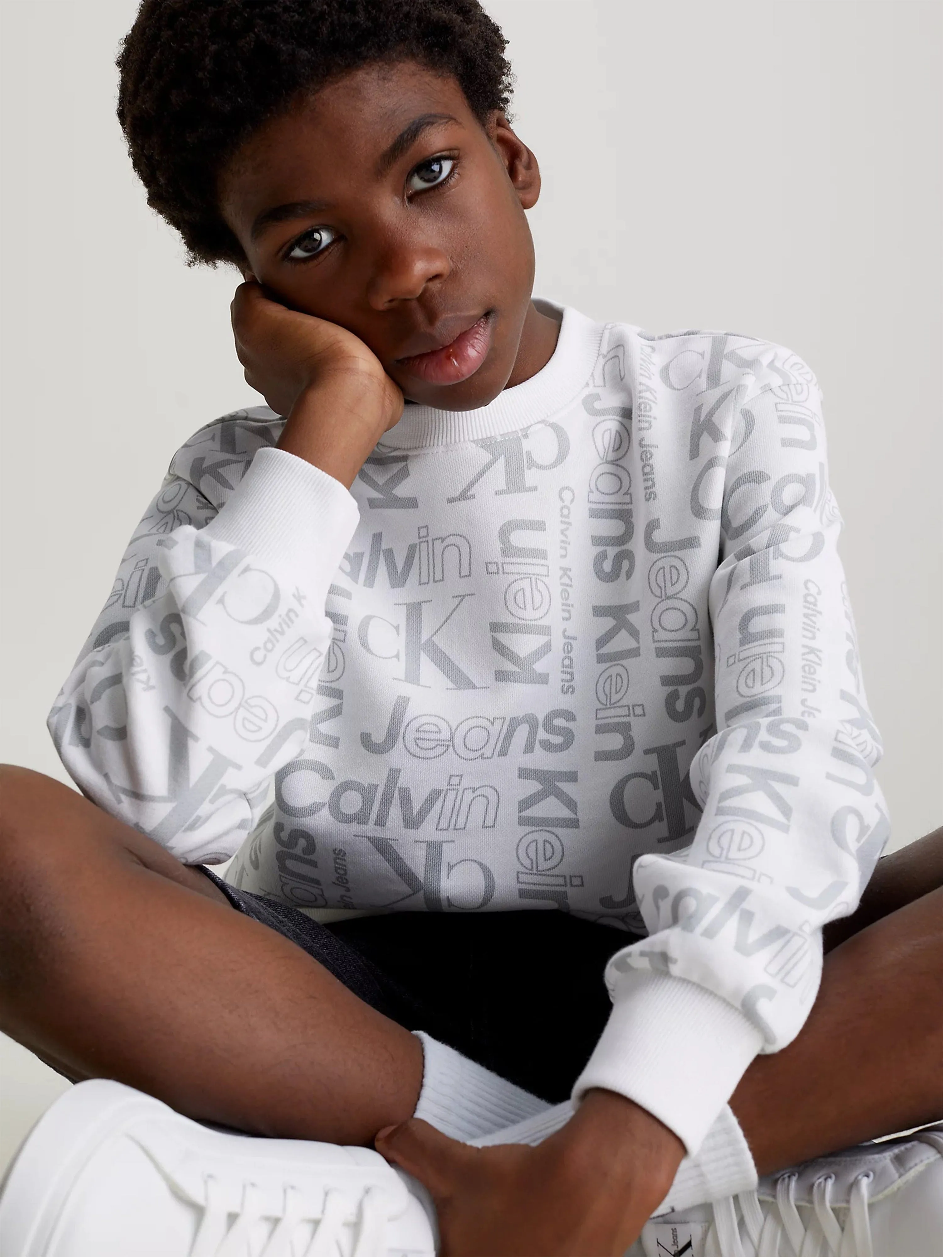 Calvin Klein Boys Institutional CK Logo Sweatshirt in White