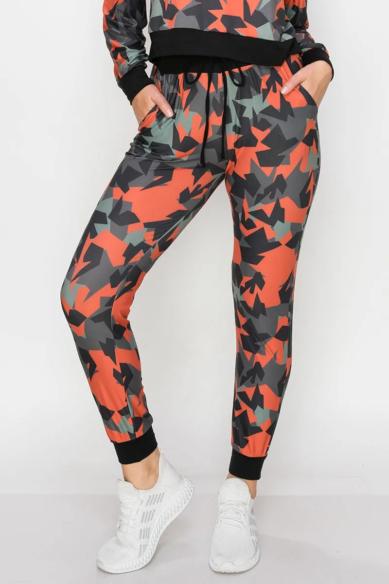 Complex Geo Print Print High-Rise Joggers