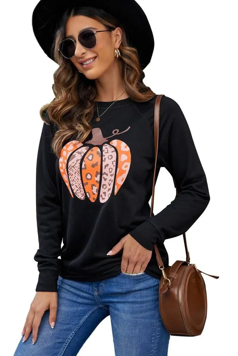 Get cozy in style with our Halloween Pumpkin Graphic Pullover Sweatshirt - perfect for fall festivities!