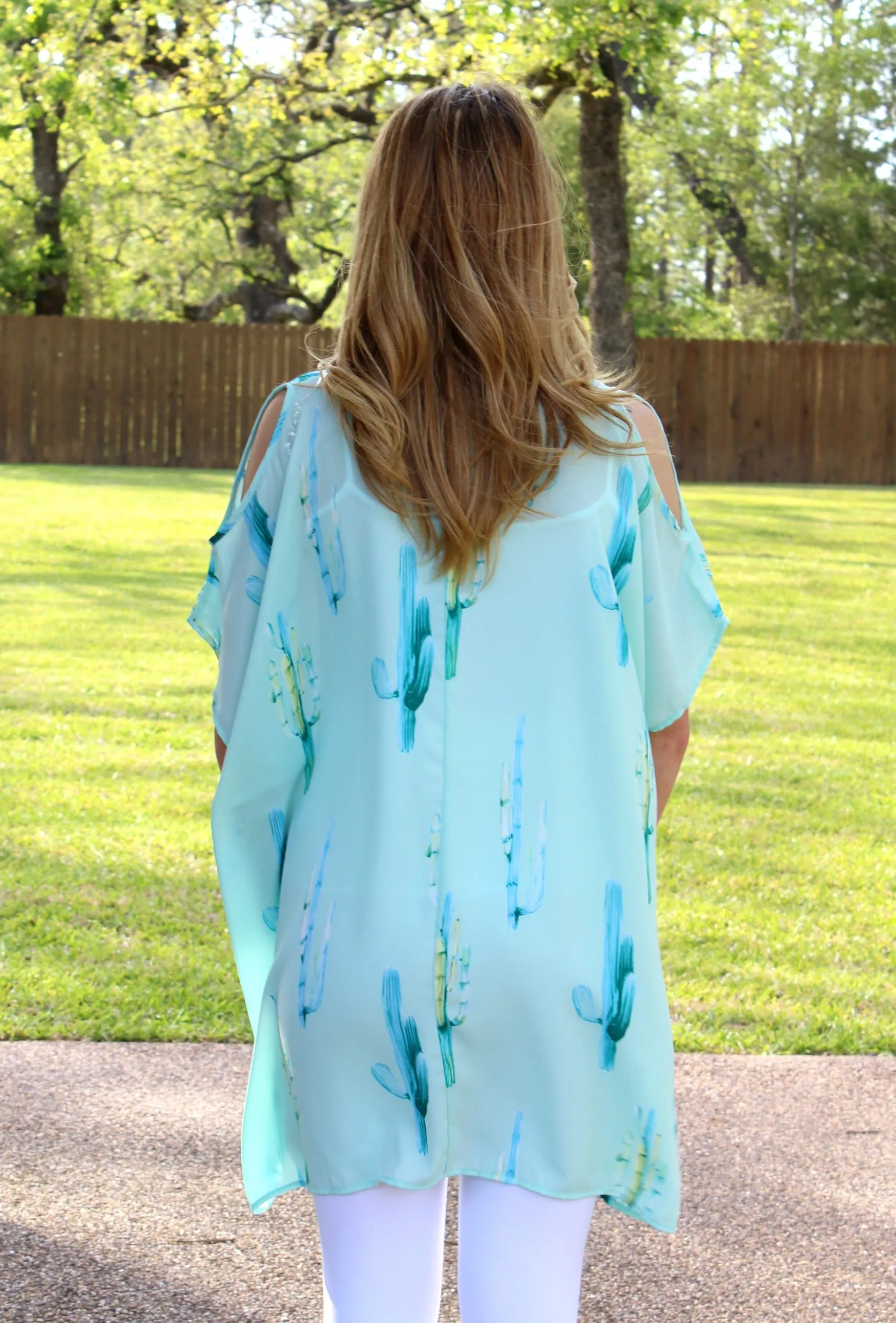 Pretty Little Thing Cactus Sheer Open Shoulder Tunic in Mint