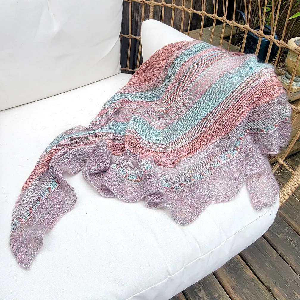 Sestra Shawl {knitting pattern}