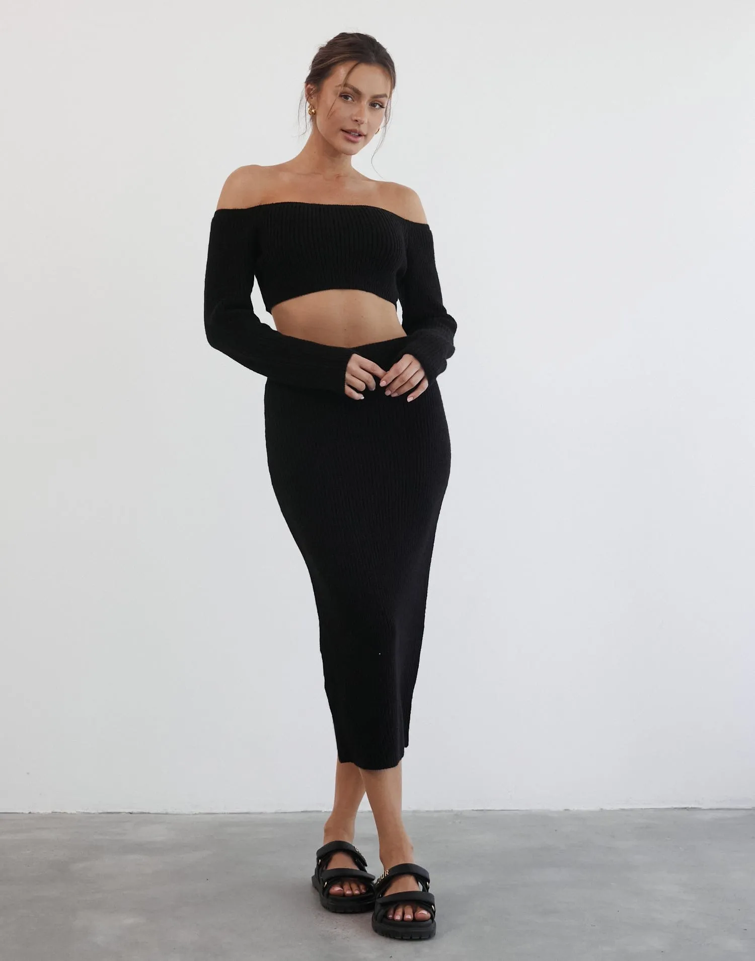 Sharna Long Sleeve Knit Top (Black)